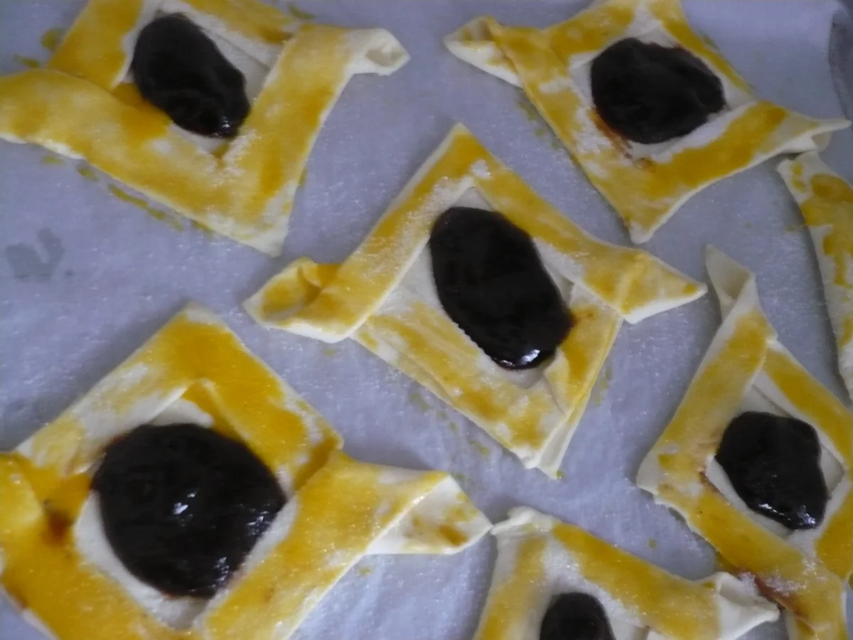 Blätterteigtaschen mit Pflaumenmus - Rezept - Bild Nr. 13839
