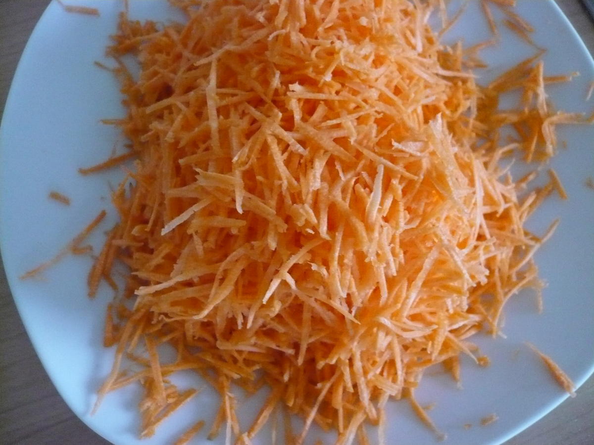 Karotten - Brötchen - Rezept - Bild Nr. 4