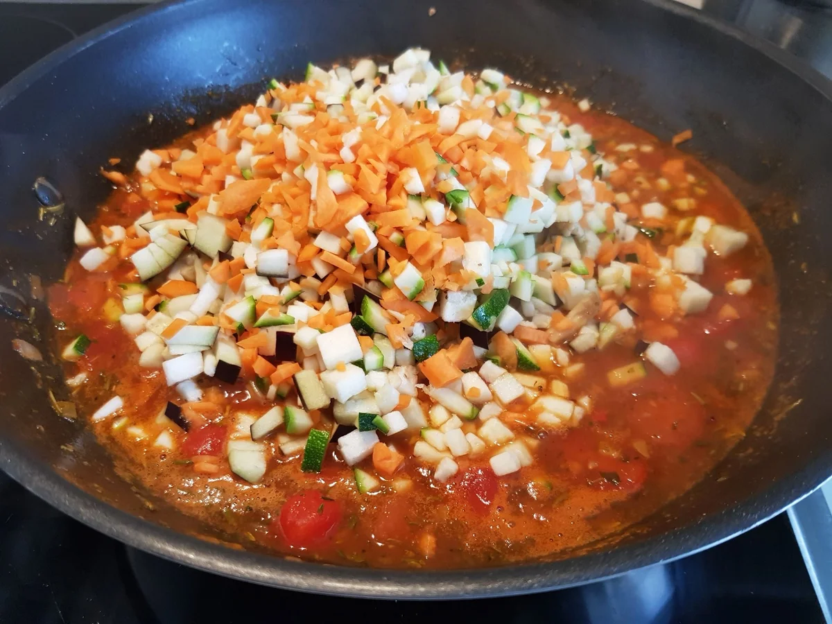 Rezept: Manicotti mit Gemüse-Sugo Bild Nr. 13865 Manicotti mit Gemüse-Sugo - Rezept - Bild Nr. 13865