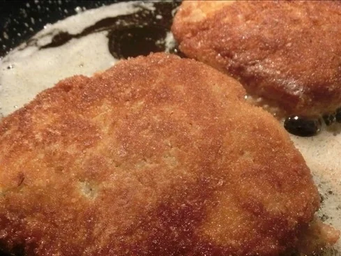 Glamourös gefülltes Keilercordonbleu *mit exklusiven Odenwälder Zutaten* - Rezept - Bild Nr. 13860