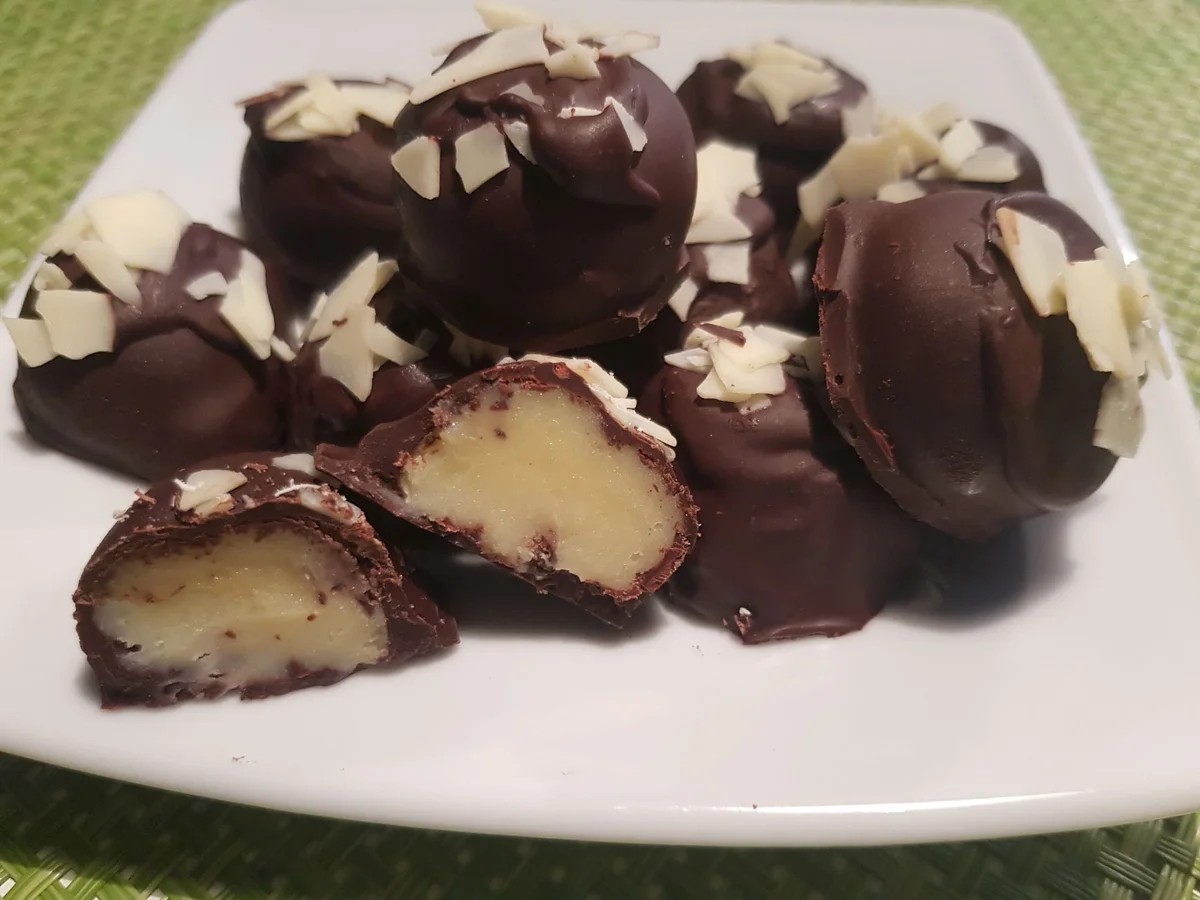 Rezept: Eierlikör-Konfekt Bild Nr. 13862 Eierlikör-Konfekt - Rezept - Bild Nr. 13862