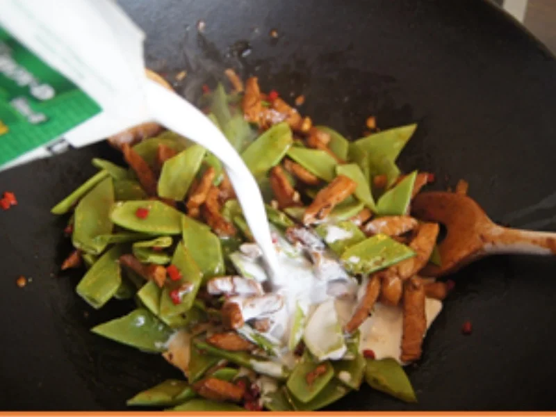 Rezept: Putenbrust mit Zuckerschoten und Jasmin-Reis Bild Nr. 13882 Putenbrust mit Zuckerschoten und Jasmin-Reis - Rezept - Bild Nr. 13882