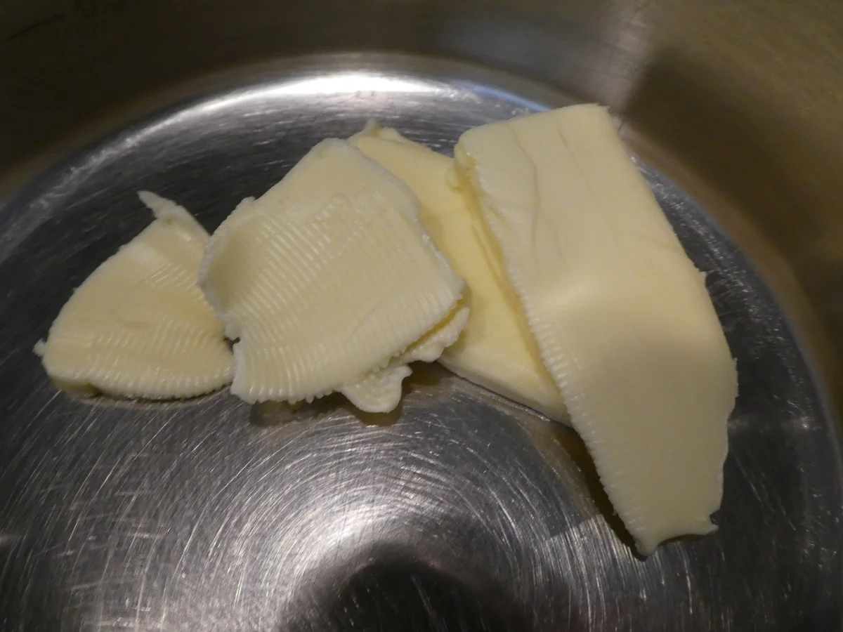 Süßkartoffel-Waffeln mit Rote-Beete-Creme und Lachs - Rezept - Bild Nr. 13876