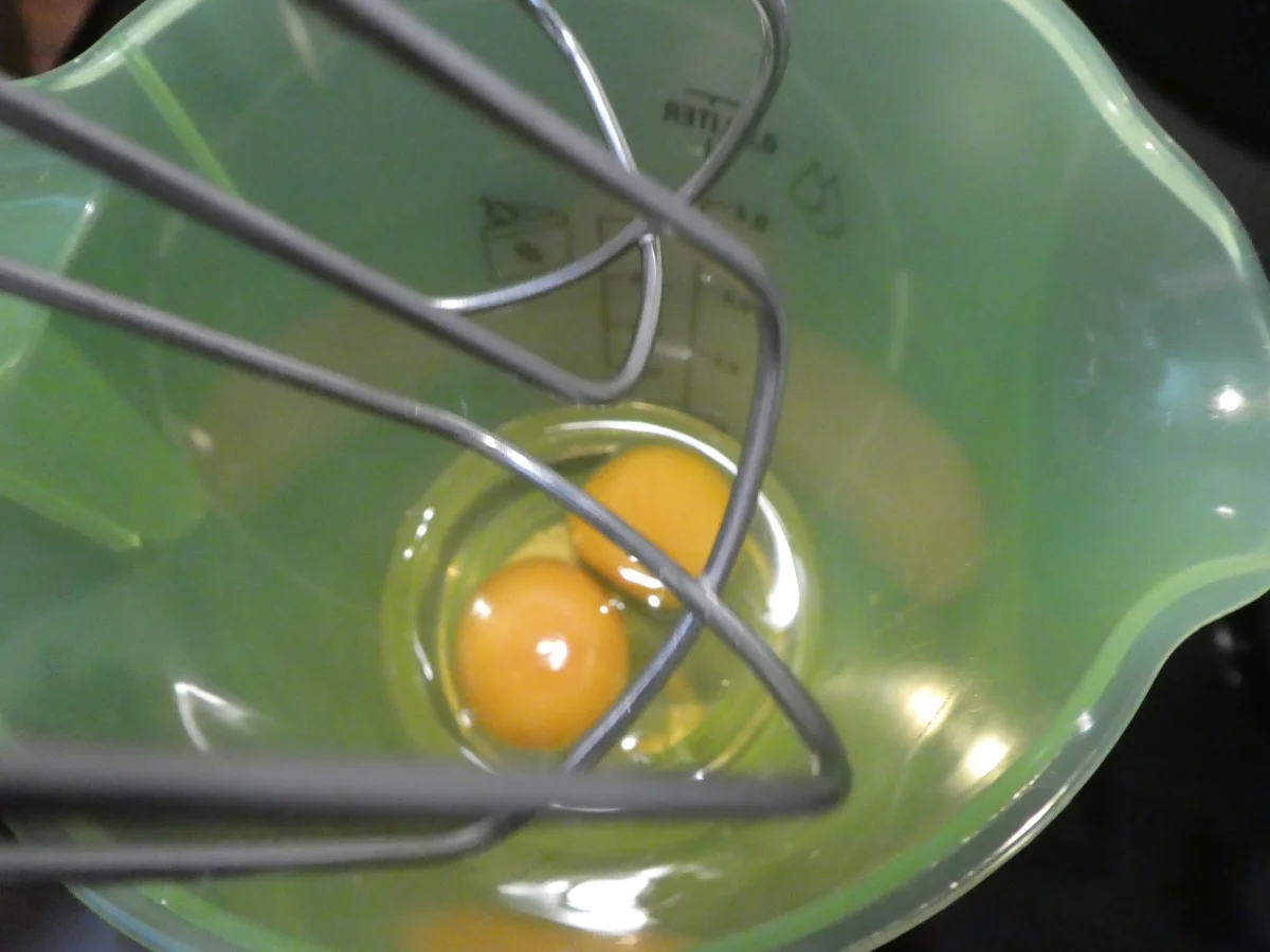 Süßkartoffel-Waffeln mit Rote-Beete-Creme und Lachs - Rezept - Bild Nr. 13878