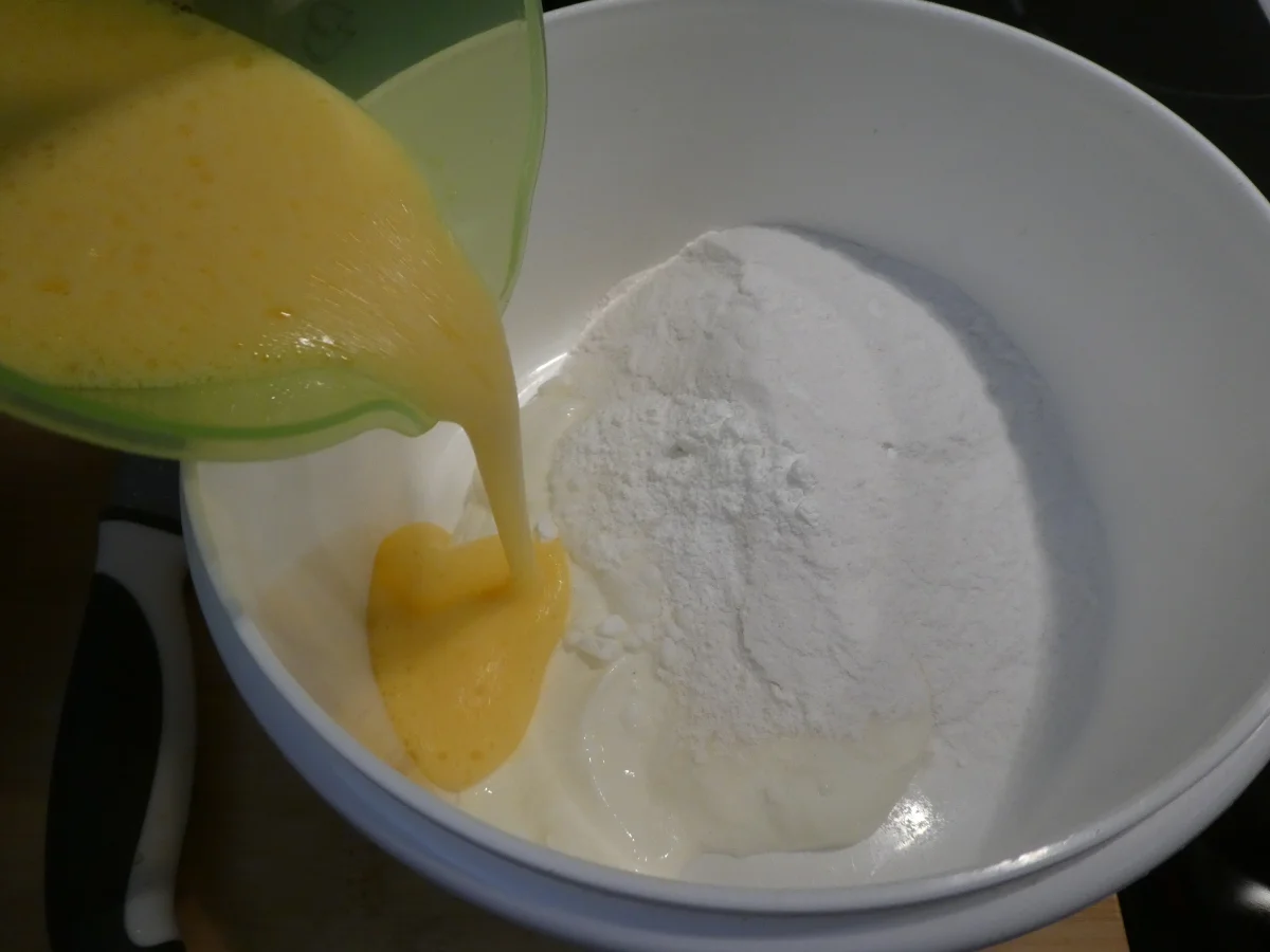 Süßkartoffel-Waffeln mit Rote-Beete-Creme und Lachs - Rezept - Bild Nr. 13882