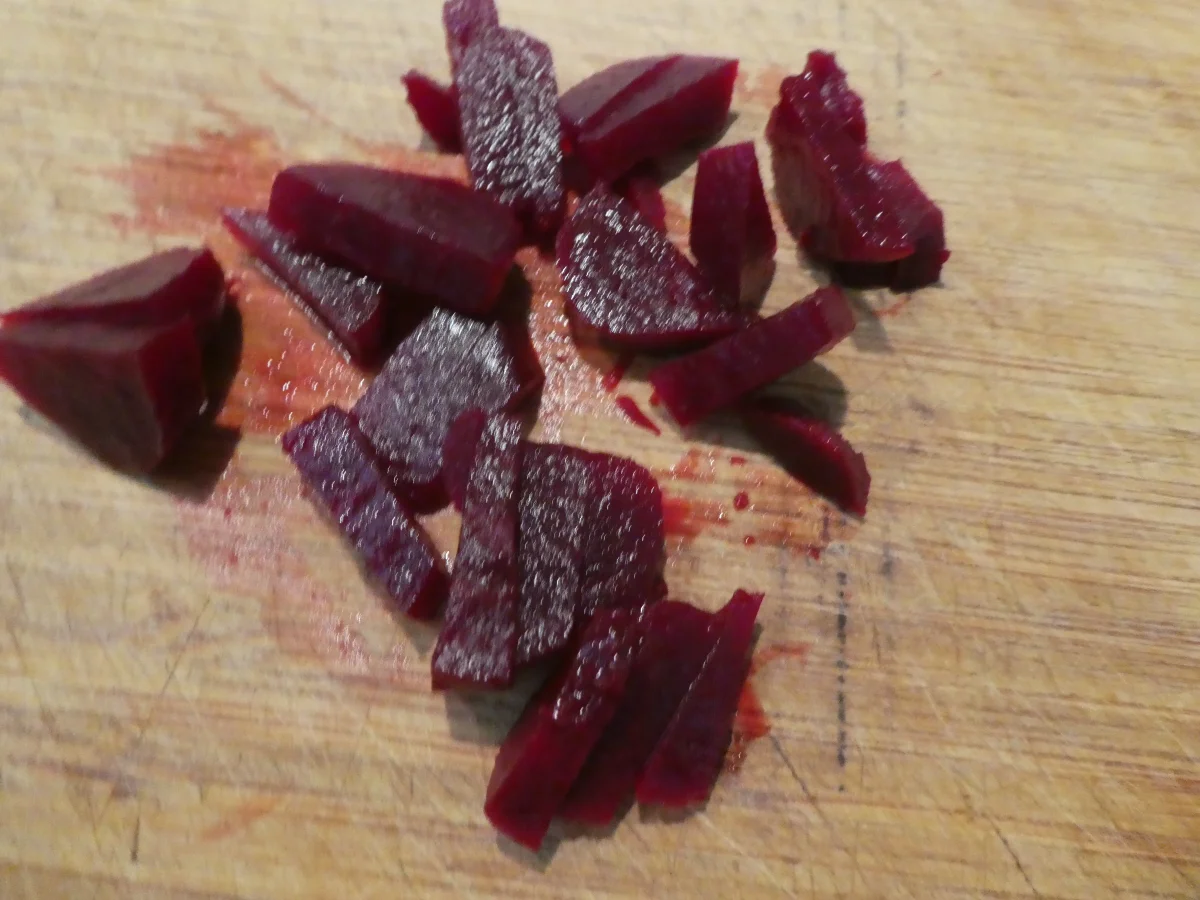 Süßkartoffel-Waffeln mit Rote-Beete-Creme und Lachs - Rezept - Bild Nr. 13892