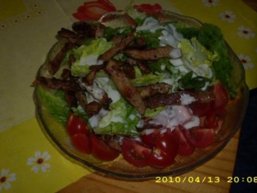 Gemischter Salat mit gebratenen Putenstreifen - Rezept - kochbar.de
