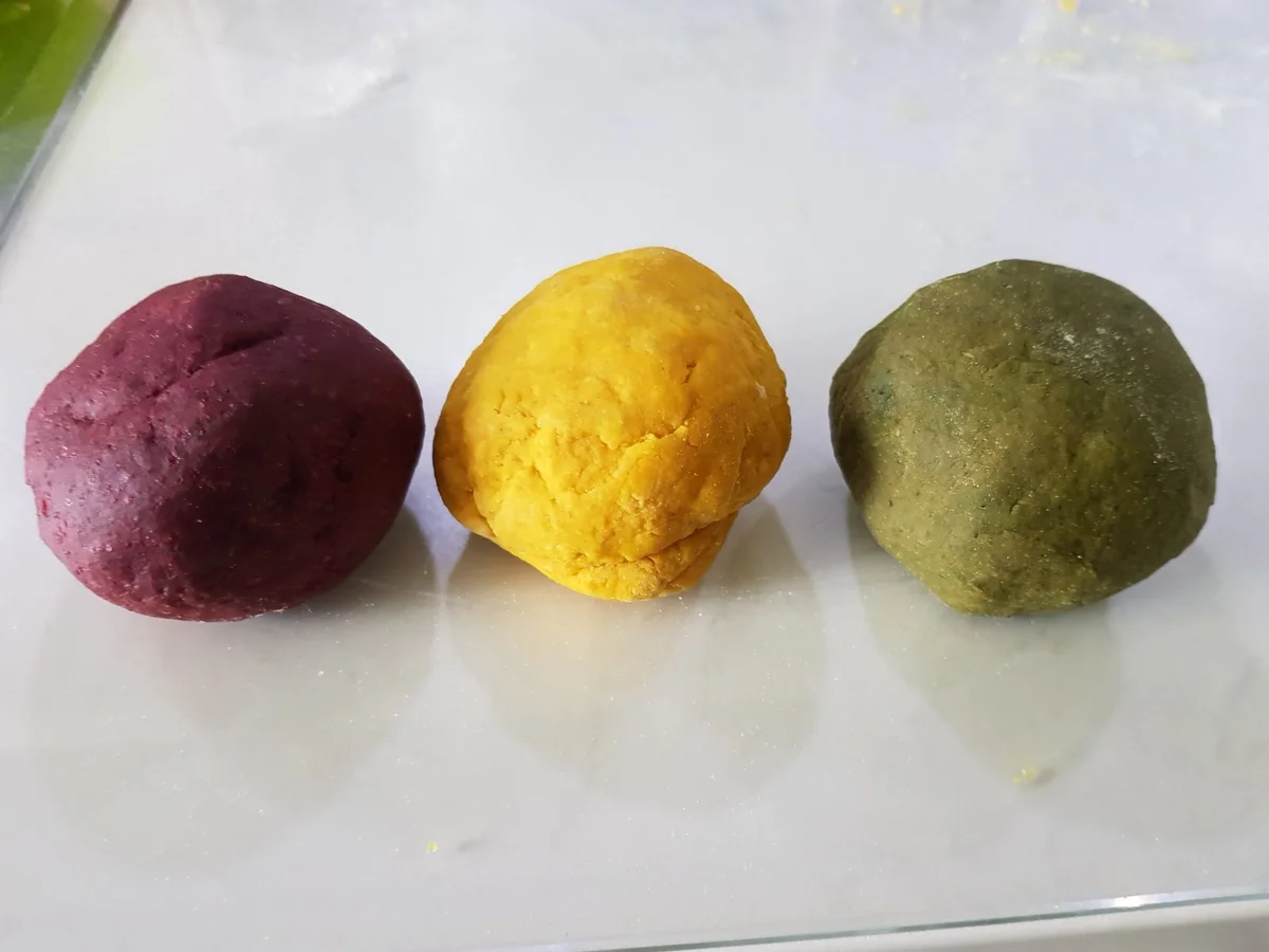 Ostereier-Ravioli auf Erbsen-Parmesan-Creme - Rezept - Bild Nr. 13911