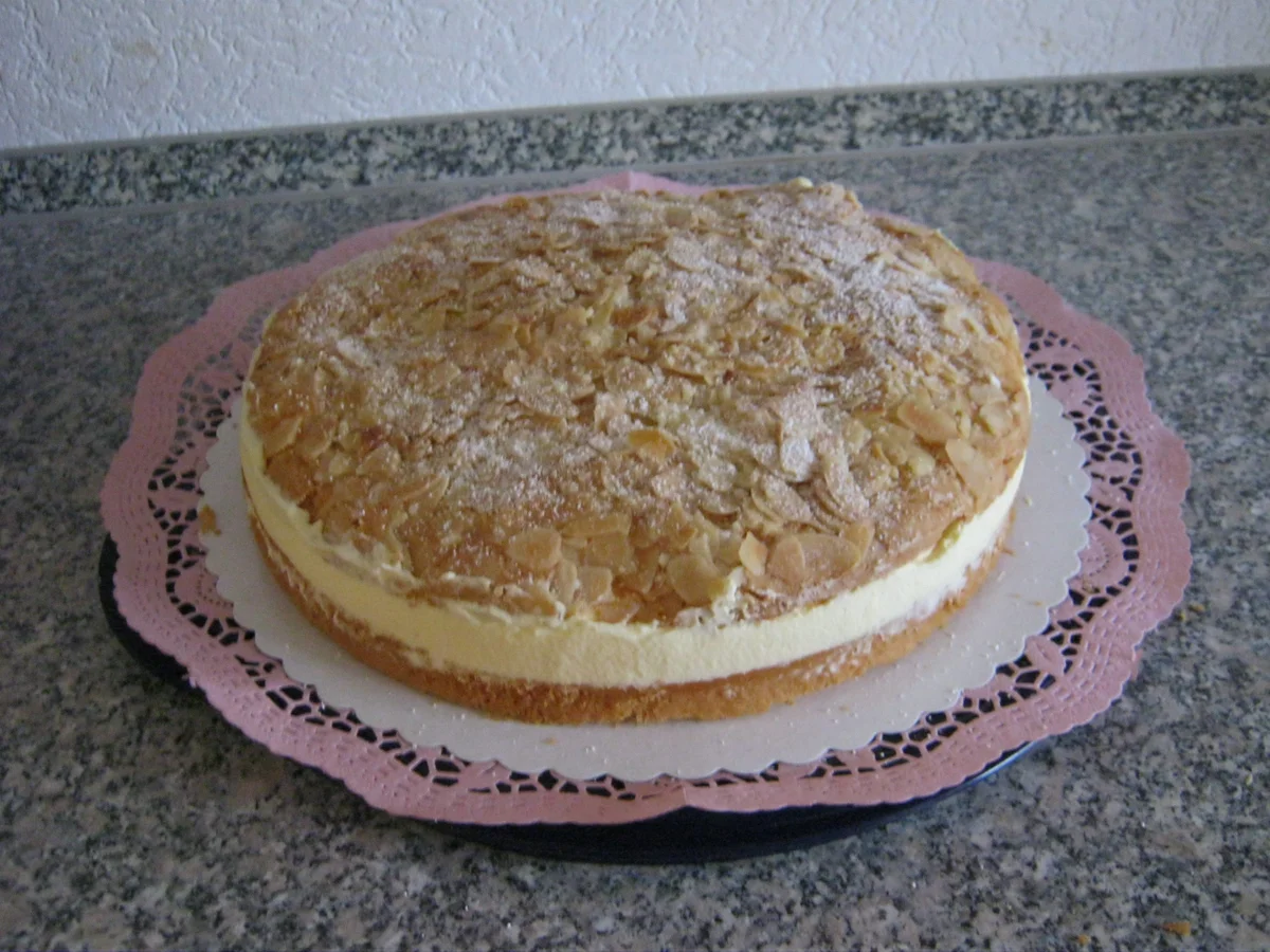 Rezept: Falscher Bienenstich Bild Nr. 13902 Falscher Bienenstich - Rezept - Bild Nr. 13902