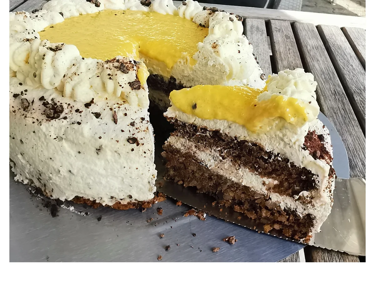 Rezept: BiNe` S EIERLIKÖRTORTE Bild Nr. 7 BiNe` S EIERLIKÖRTORTE - Rezept - Bild Nr. 7