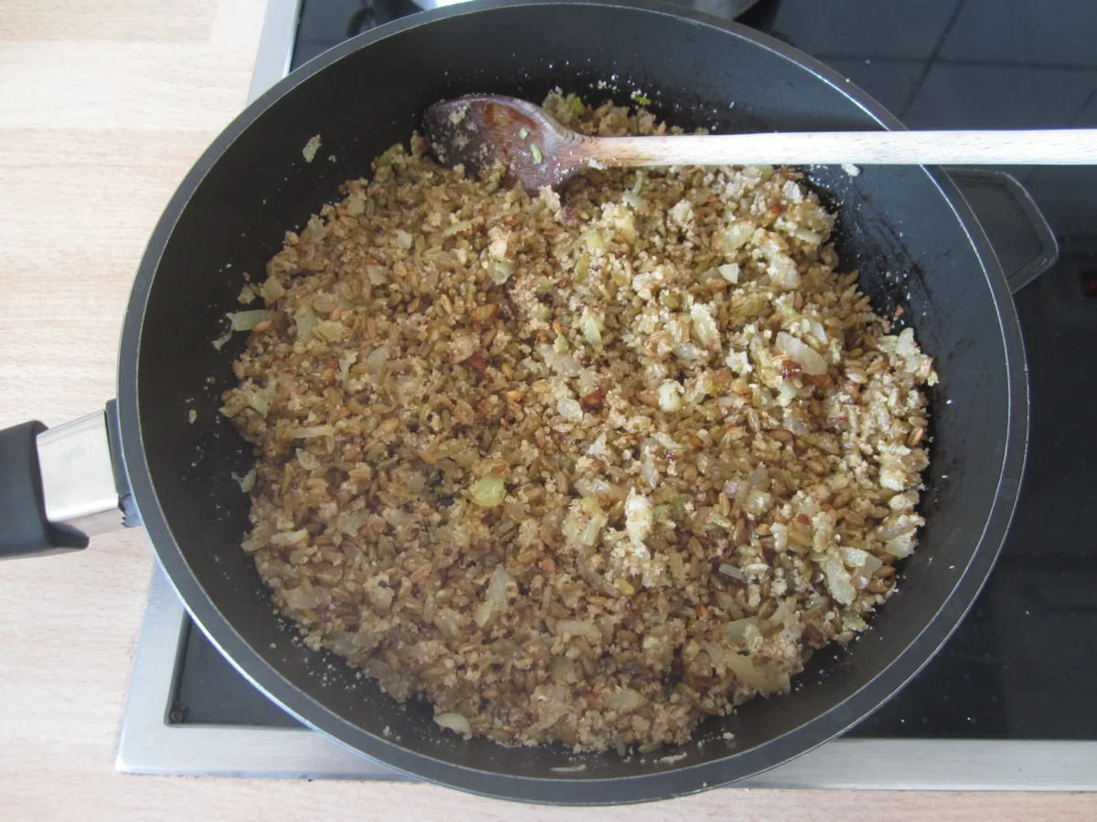 Krautkopf mit Grünkernfüllung - Rezept - Bild Nr. 13909