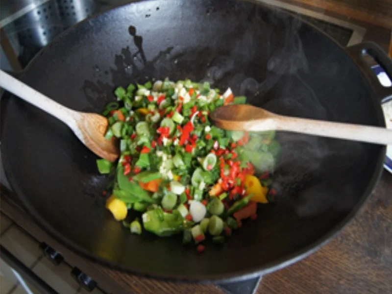 Gemüse-Wok mit Seelachsfilet - Rezept - Bild Nr. 11