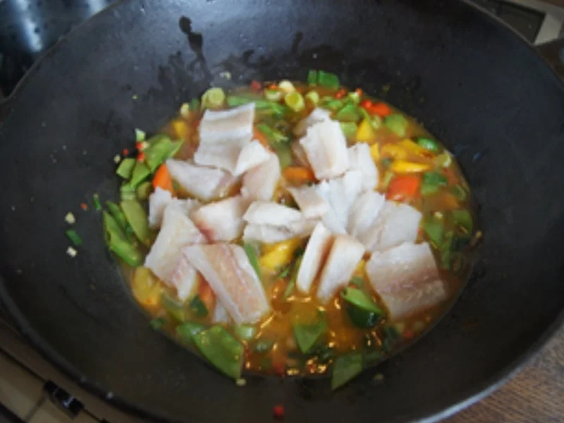 Gemüse-Wok mit Seelachsfilet - Rezept - Bild Nr. 15