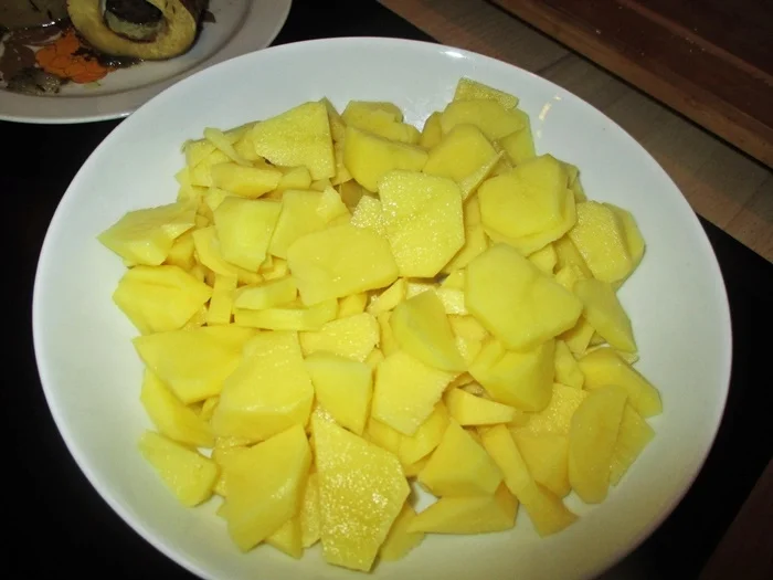 Rezept: Erbsentopf mit Lammfleisch-Resteverwertung Bild Nr. 8 Erbsentopf mit Lammfleisch-Resteverwertung - Rezept - Bild Nr. 8