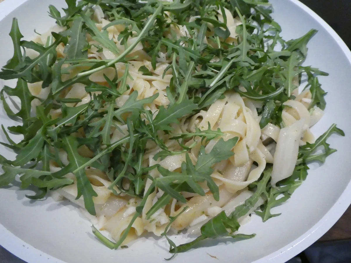 Spargel-Rucola-Tagliatelle - Rezept - Bild Nr. 13921