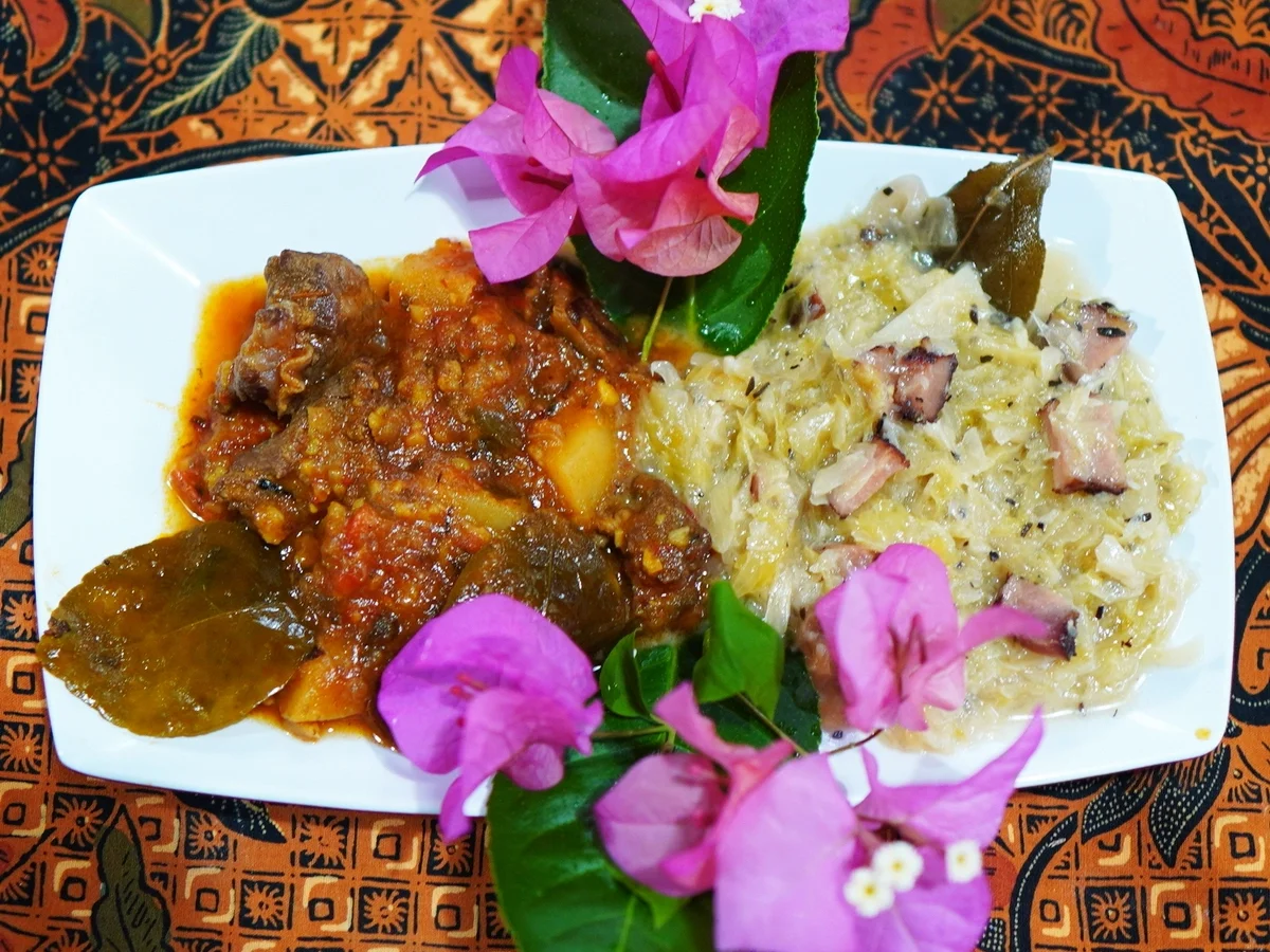 Wildgulasch mit Kartoffeln auf Waldburger Art - Rezept - Bild Nr. 13907