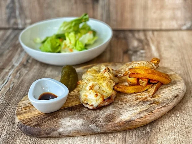 Rezept: Steak au four mit Pommes Frites (Sophia Thomalla) Bild Nr. 2 Steak au four mit Pommes Frites (Sophia Thomalla) - Rezept - Bild Nr. 2