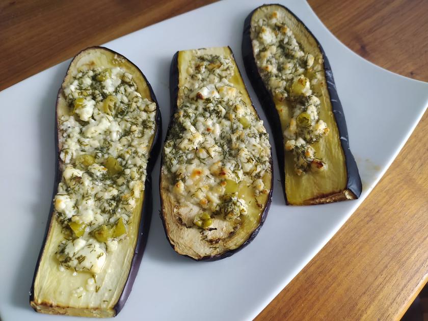 Ofen-Auberginen mit Feta und Dill - Rezept - kochbar.de