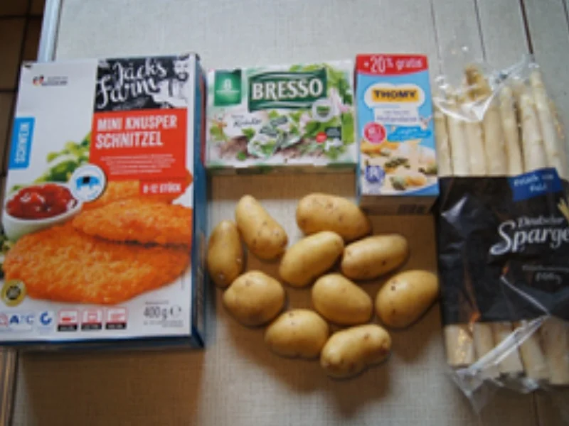 Spargel mit Sauce Hollandaise legere, mini Knusperschnitzel und Drillingen - Rezept - Bild Nr. 3