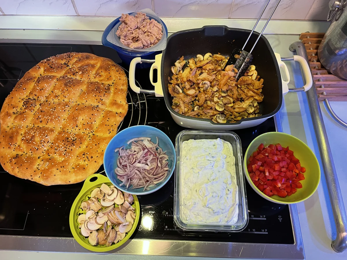 Rezept: Fladenbrot Pizza Bild Nr. 13935 Fladenbrot Pizza - Rezept - Bild Nr. 13935