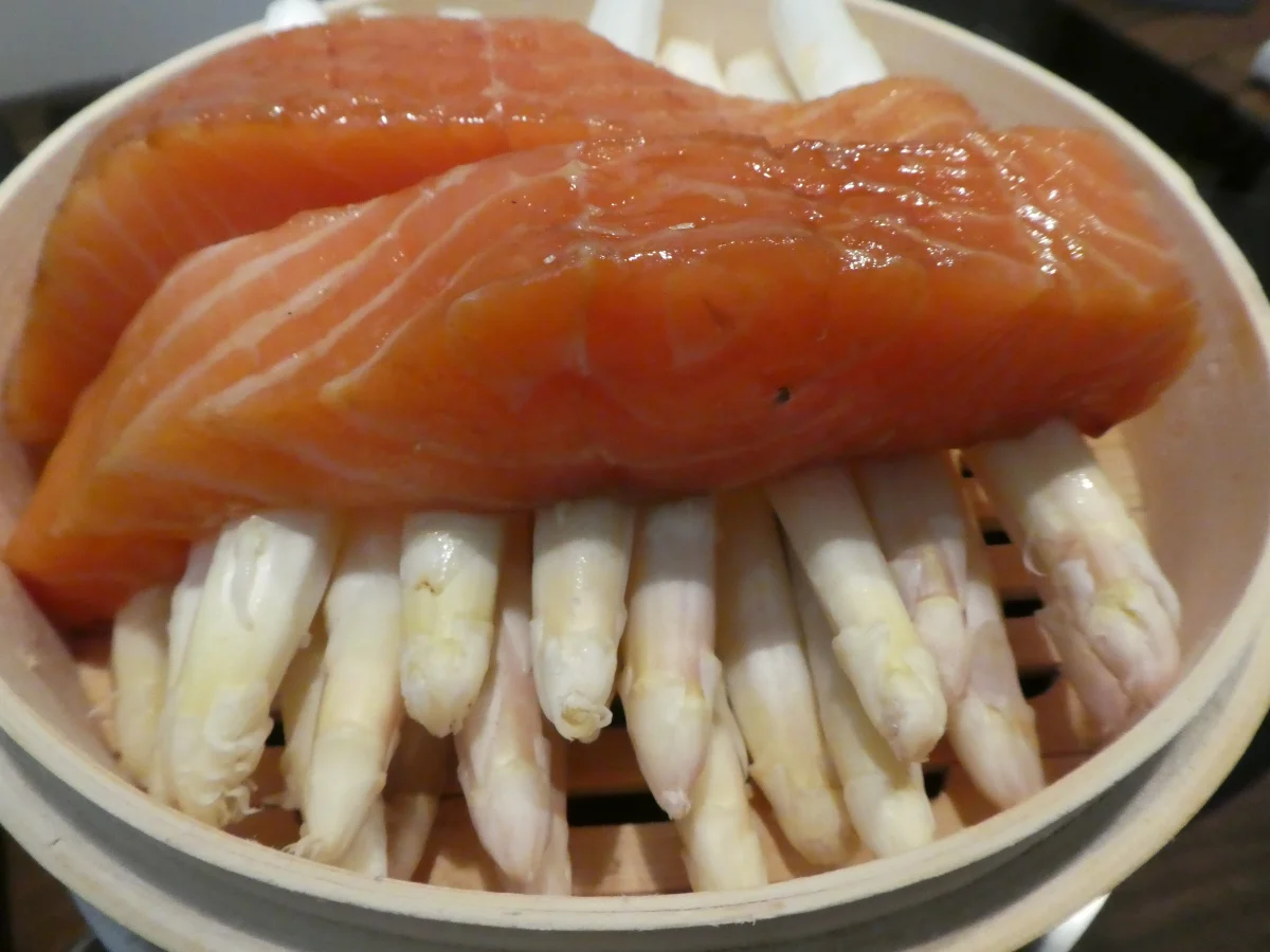 Lachs mit Spargel - Rezept - Bild Nr. 13910