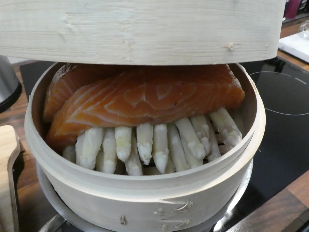 Lachs mit Spargel - Rezept - Bild Nr. 13911