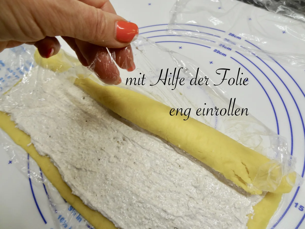 Rezept: Burgenländer Mandelkipferl Bild Nr. 13942 Burgenländer Mandelkipferl - Rezept - Bild Nr. 13942