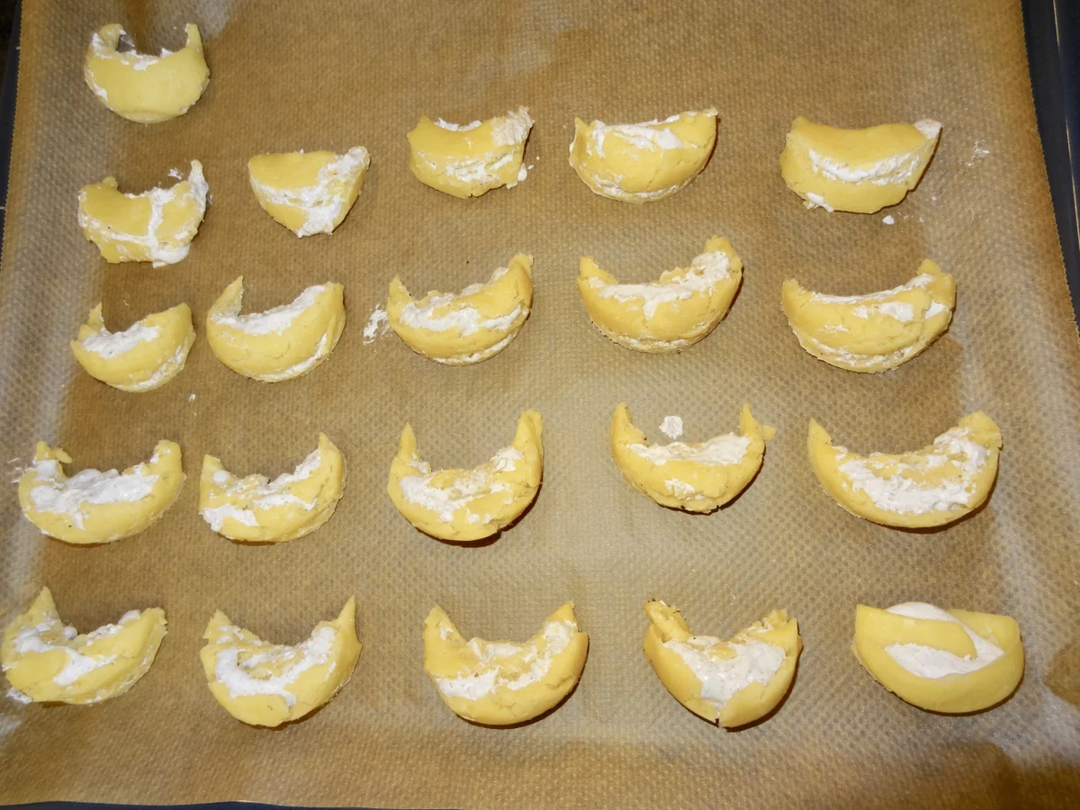 Rezept: Burgenländer Mandelkipferl Bild Nr. 13944 Burgenländer Mandelkipferl - Rezept - Bild Nr. 13944