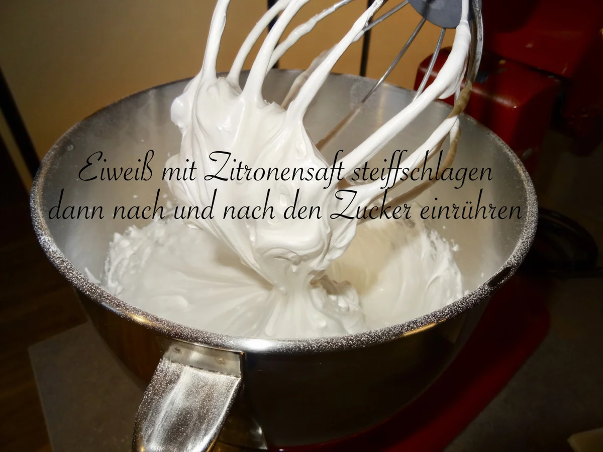 Rezept: Burgenländer Mandelkipferl Bild Nr. 13944 Burgenländer Mandelkipferl - Rezept - Bild Nr. 13944