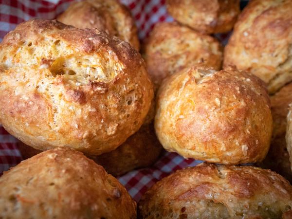 Dinkel-Möhren-Brötchen - Rezept mit Bild - kochbar.de