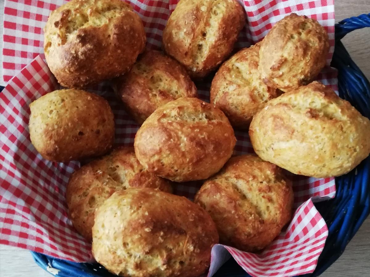 Dinkel-Möhren-Brötchen - Rezept mit Bild - kochbar.de