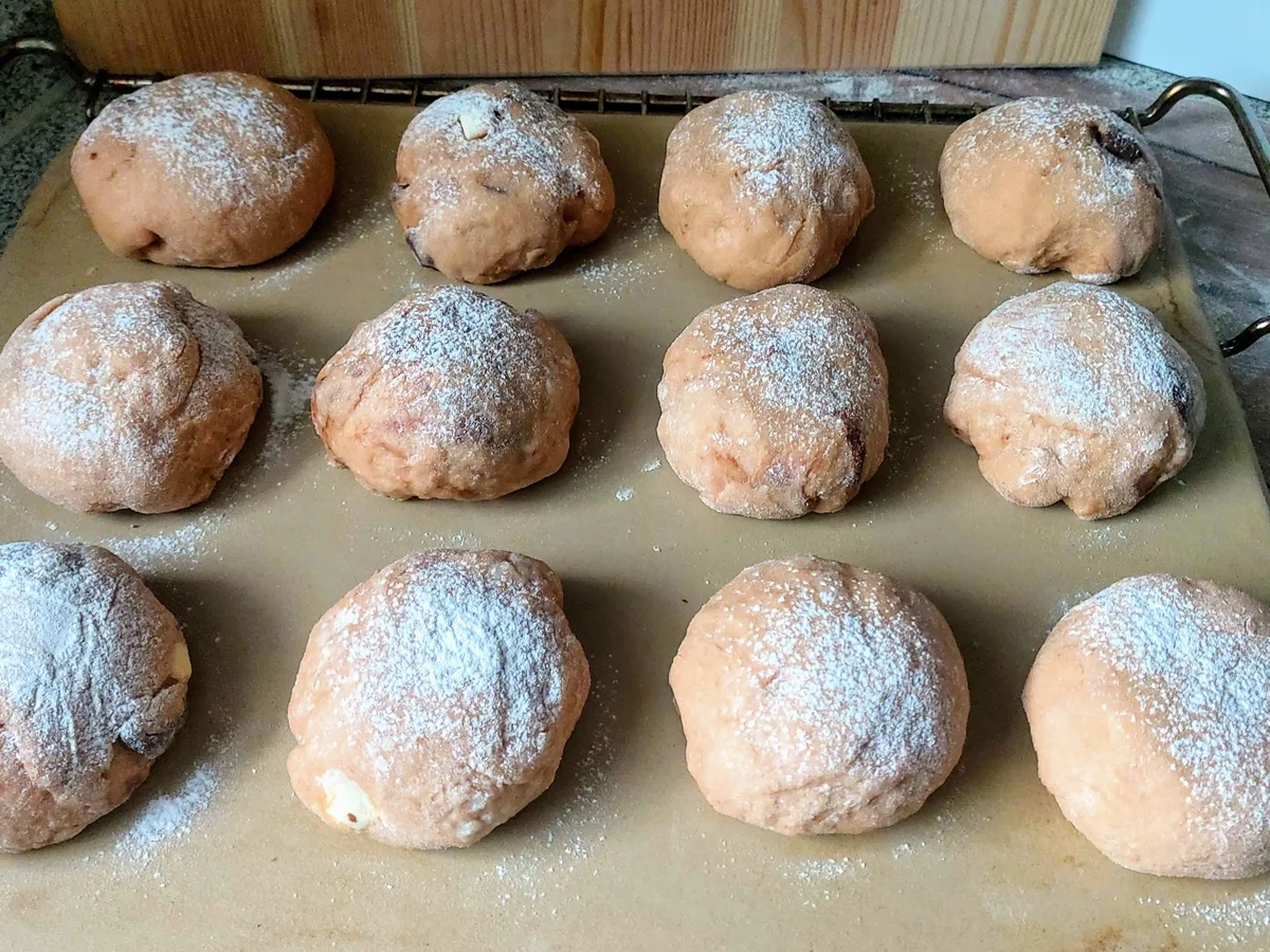 Rezept: Schokoladen - Brötchen Bild Nr. 16 Schokoladen - Brötchen - Rezept - Bild Nr. 16