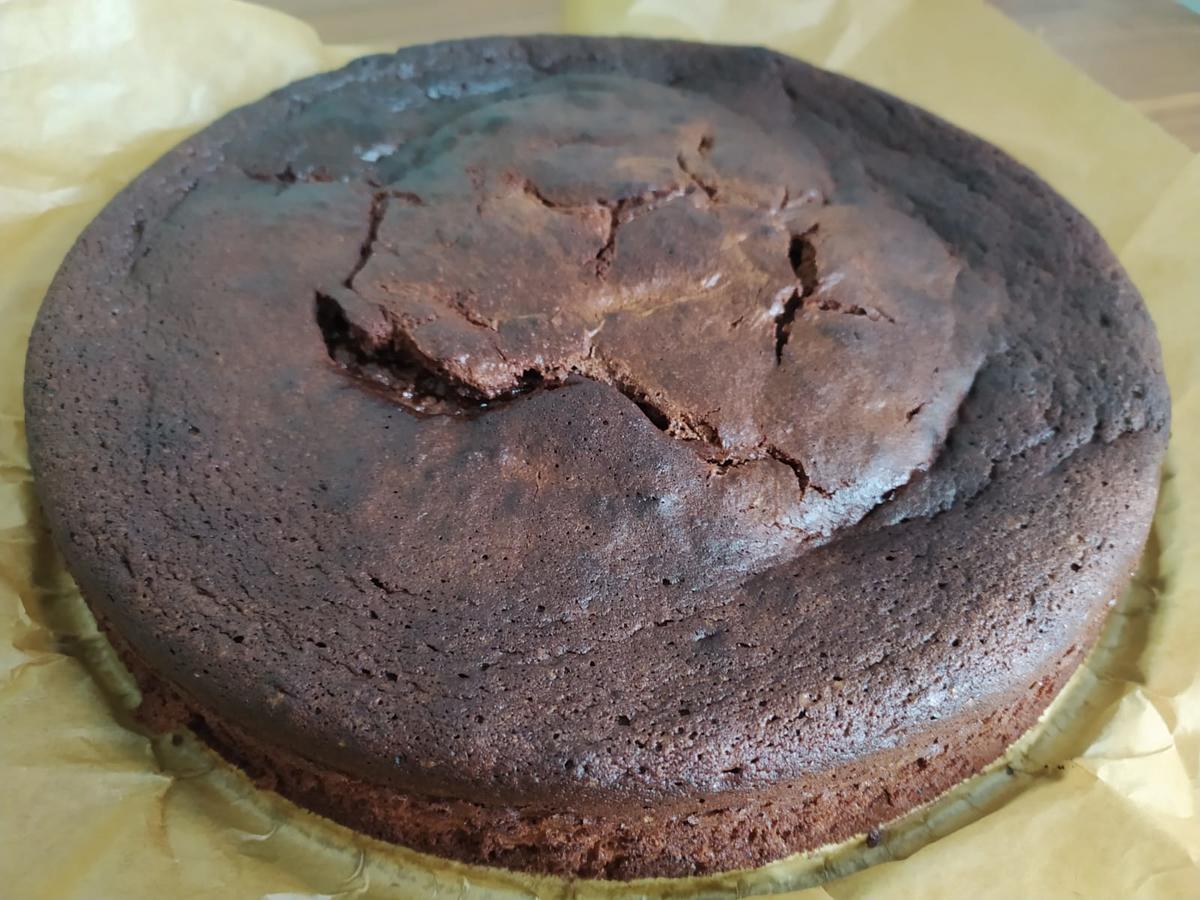 Saftiger Schokoladenkuchen - Rezept - Bild Nr. 13942