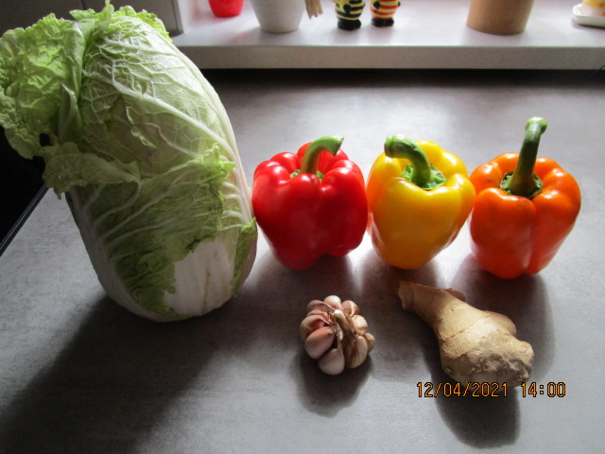 Shrimps mit Chinakohl-Paprika-Gemüse - Rezept - Bild Nr. 13943