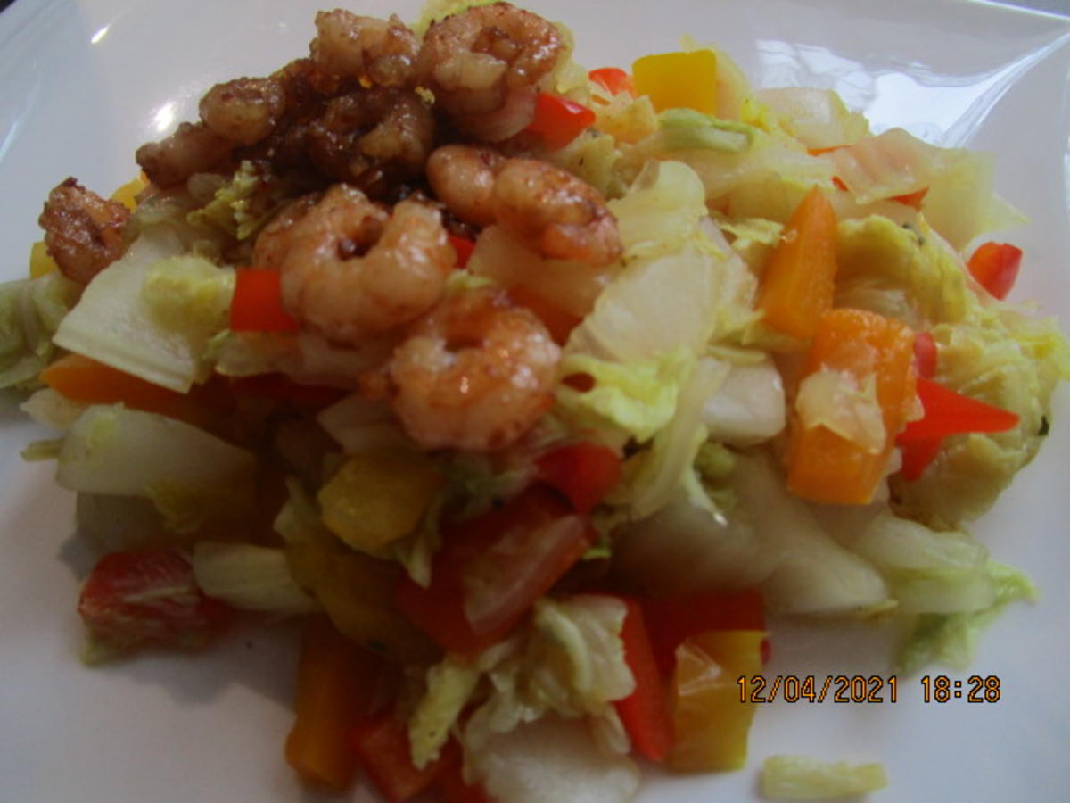 Shrimps mit Chinakohl-Paprika-Gemüse - Rezept - Bild Nr. 13954