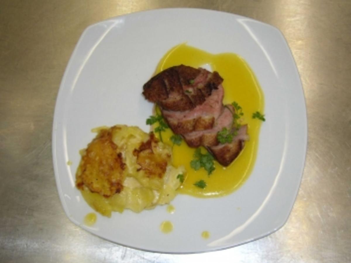 Magret de canard a l´orange mit Gratin Dauphinois - 143 kcal/100g
