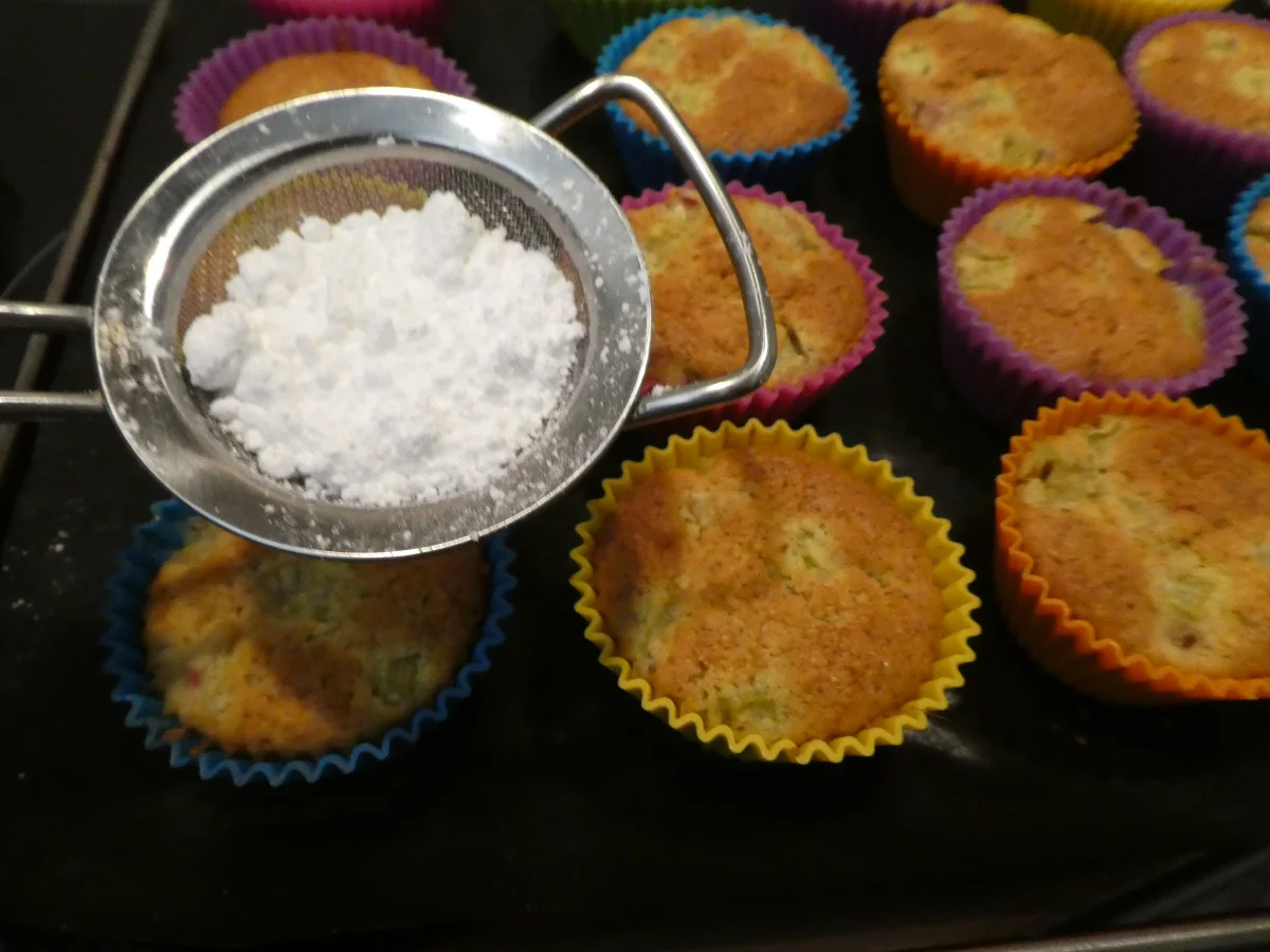 Rhabarber-Muffins - Rezept - Bild Nr. 13956