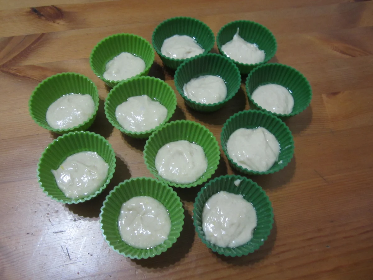 Rezept: Rhabarber-Zitronen-Muffins Bild Nr. 13953 Rhabarber-Zitronen-Muffins - Rezept - Bild Nr. 13953