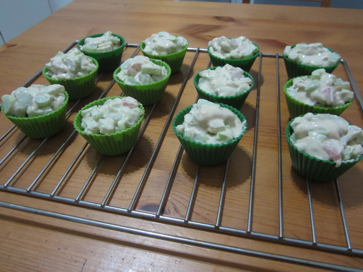 Rezept: Rhabarber-Zitronen-Muffins Bild Nr. 13956 Rhabarber-Zitronen-Muffins - Rezept - Bild Nr. 13956