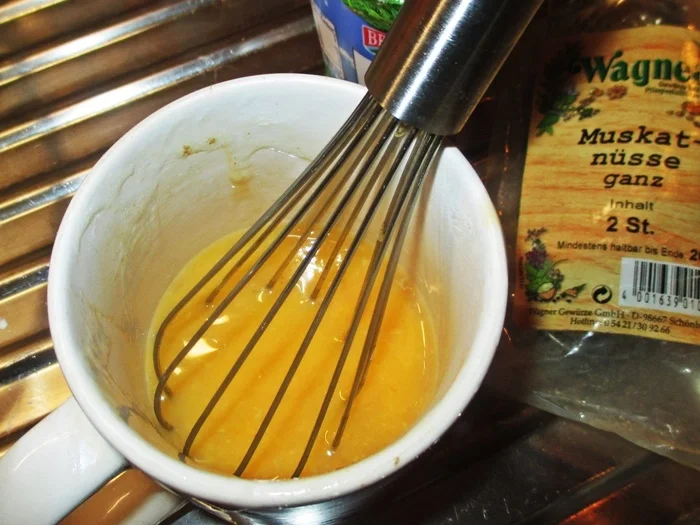 Rezept: Ein feines Spargelsüppchen Bild Nr. 4 Ein feines Spargelsüppchen - Rezept - Bild Nr. 4