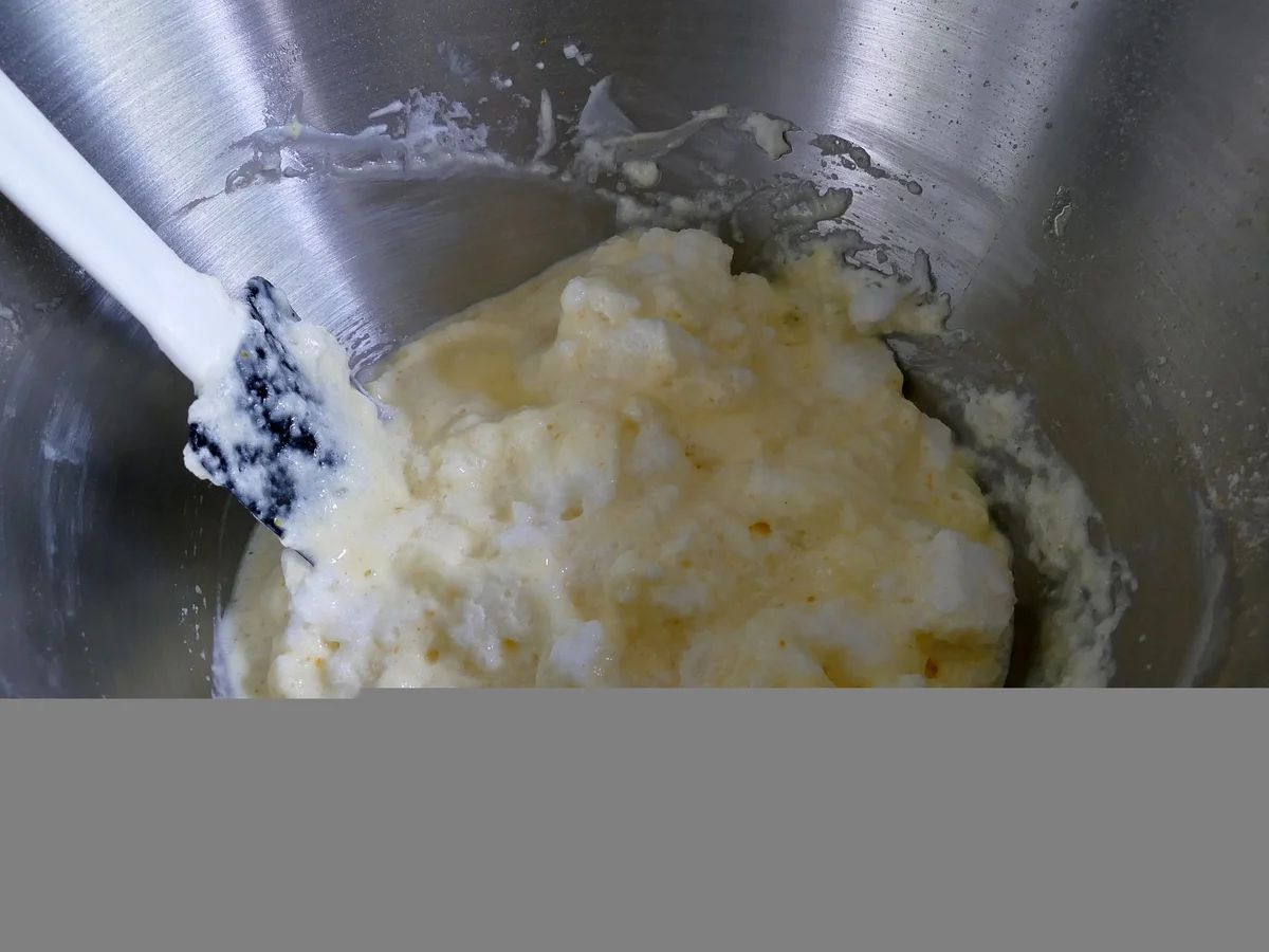 Rezept: Rhabarberkuchen _ Rahmguss _ Baiserdecke Bild Nr. 13968 Rhabarberkuchen _ Rahmguss _ Baiserdecke - Rezept - Bild Nr. 13968