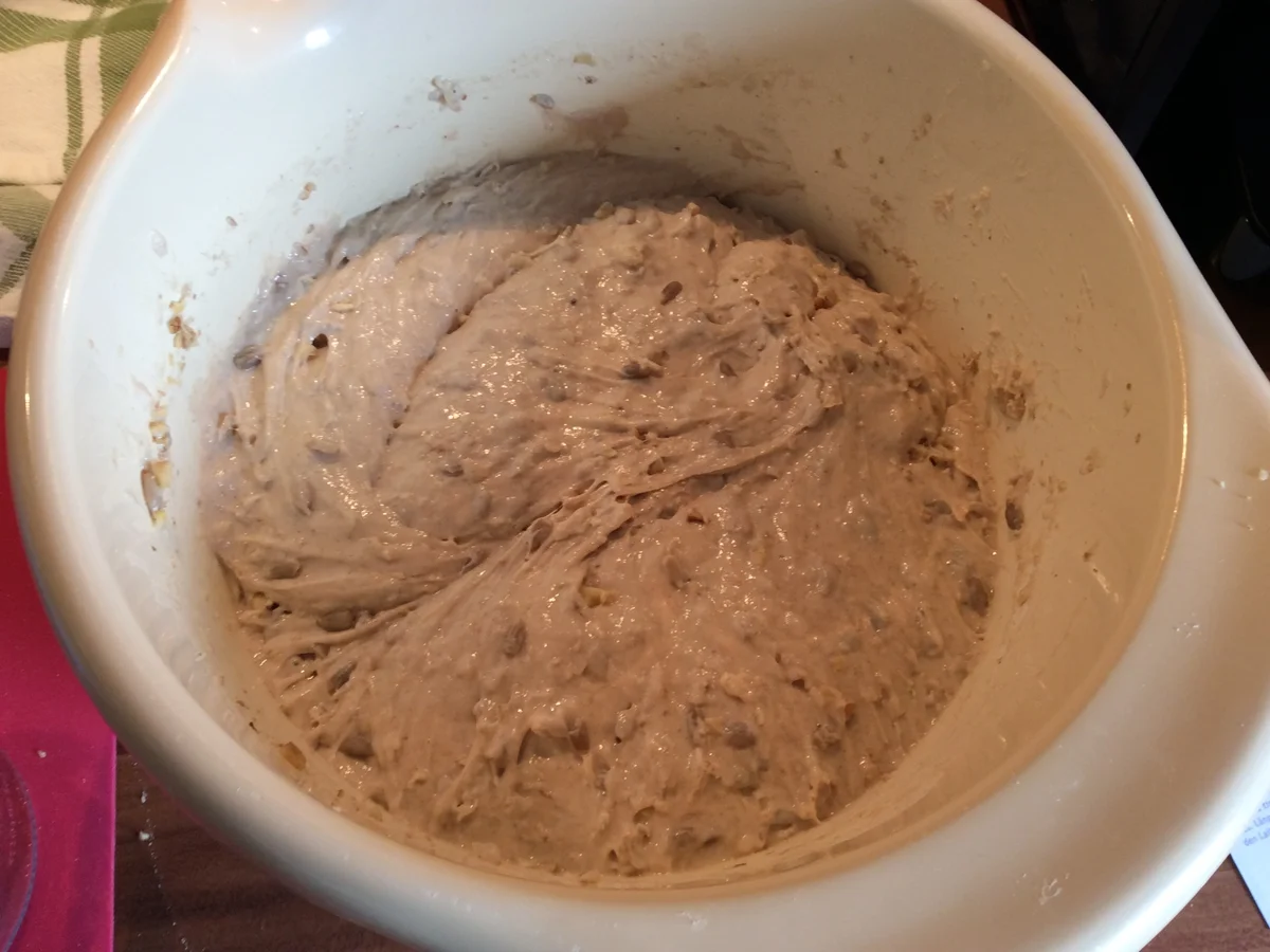 Rezept: Dinkel-Walnussbrot im Topf gebacken Bild Nr. 13964 Dinkel-Walnussbrot im Topf gebacken - Rezept - Bild Nr. 13964