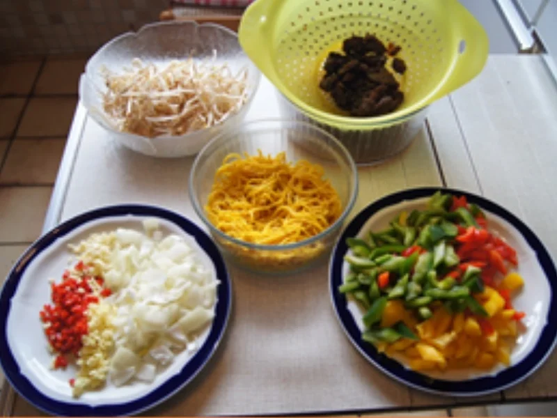 Rezept: Nudel-Wok Bild Nr. 13976 Nudel-Wok - Rezept - Bild Nr. 13976