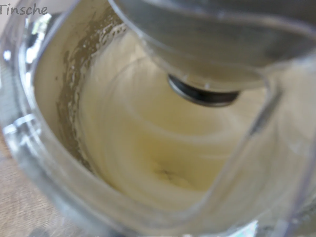 Rezept: Biskuitrolle -Einfache Variante- Bild Nr. 13969 Biskuitrolle -Einfache Variante- - Rezept - Bild Nr. 13969