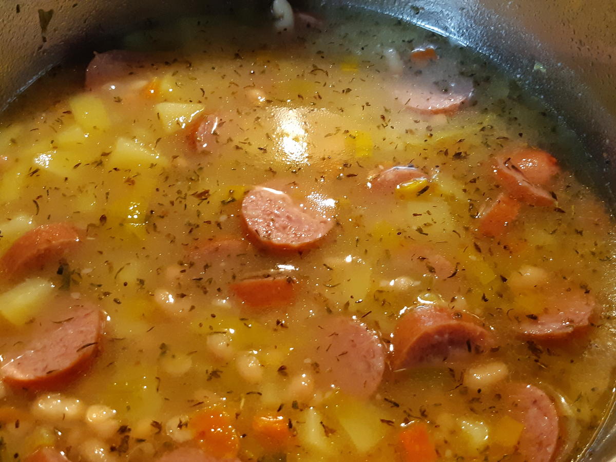 Weiße Bohnensuppe Rezepte - kochbar.de