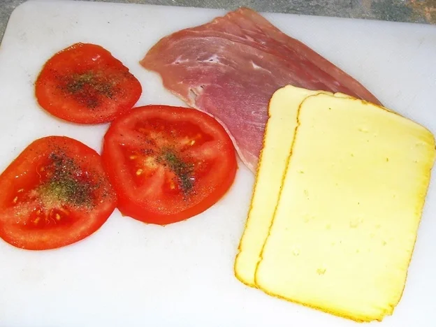 Omelette mit Schinken und Käse - Rezept - Bild Nr. 13971