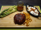 "BBQ-Chicken-Ball" mit grünem Spargel in Zitronenvinaigrette und Kartoffelwürfeln - Rezept - Bild Nr. 13978