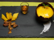 Cocos-Mango-Creme in Schokobowl - Rezept - Bild Nr. 2