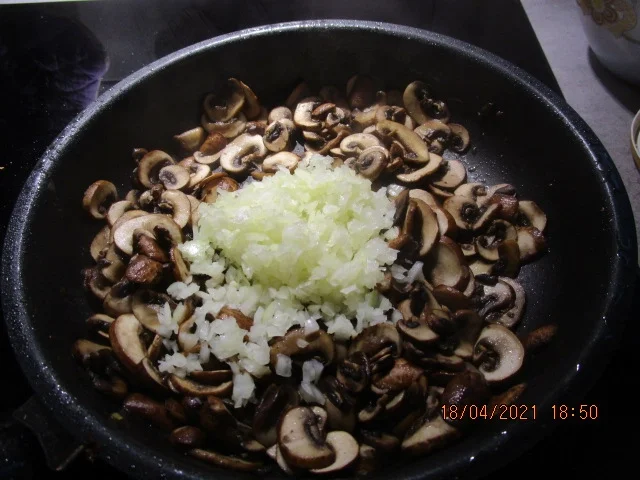 Geschnetzeltes nach Zür'cher Art - Rezept - Bild Nr. 13981