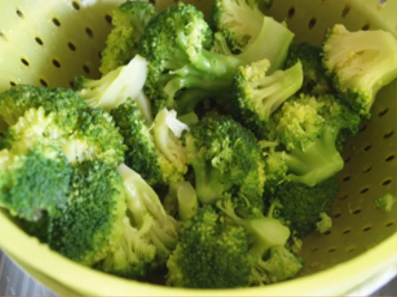 Rezept: Rindfleisch mit Brokkoli und Jasmin-Reis Bild Nr. 14007 Rindfleisch mit Brokkoli und Jasmin-Reis - Rezept - Bild Nr. 14007